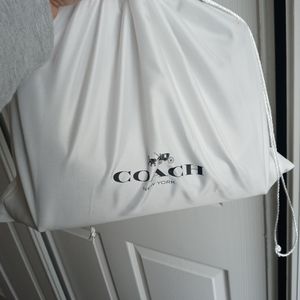 Coach shay crossbody